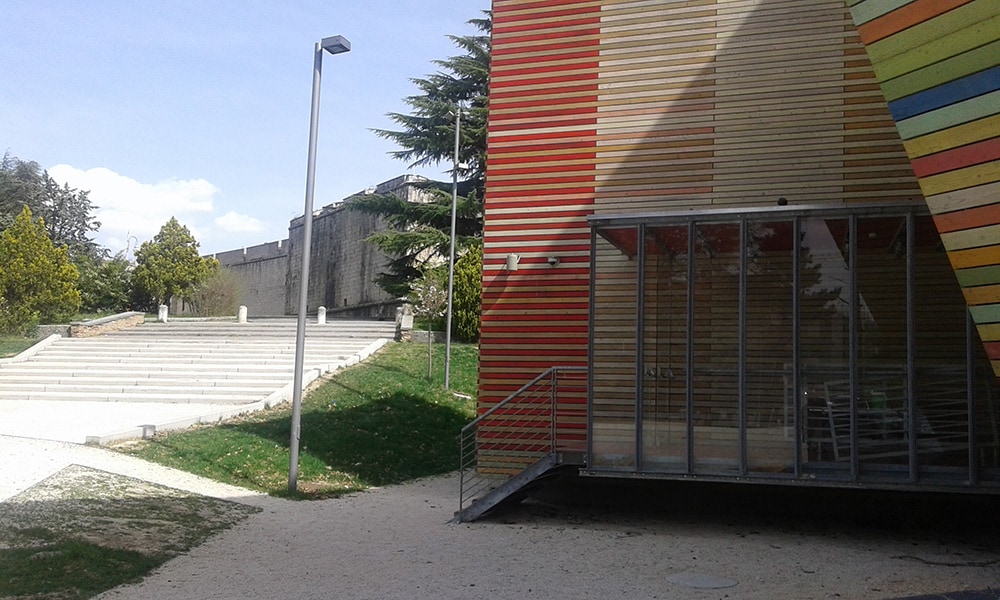 Auditorium Renzo Piano - Forte Spagnolo (sullo sfondo)